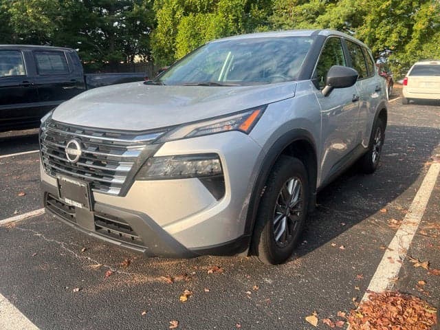 2024 Nissan Rogue S — photo 1 of 5