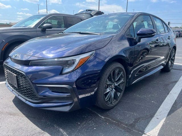 2026 Toyota Corolla SE — photo 1 of 5