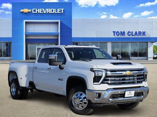 2026 Chevrolet Silverado 3500 HD LTZ DRW — photo 1 of 28