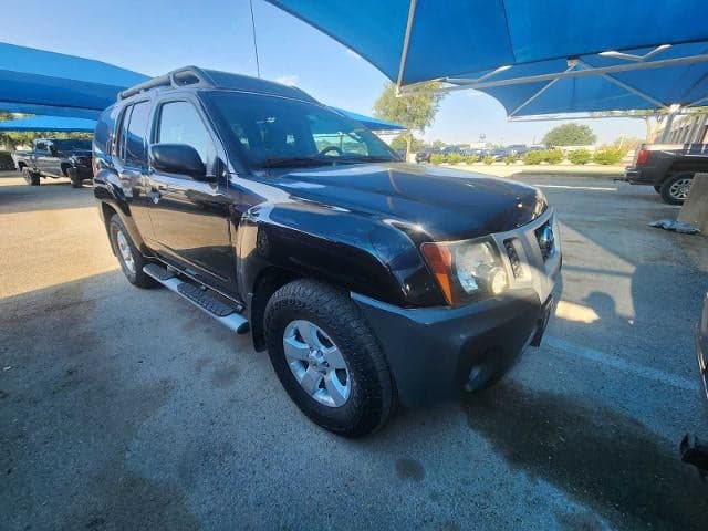 2010 Nissan Xterra S — photo 1 of 4