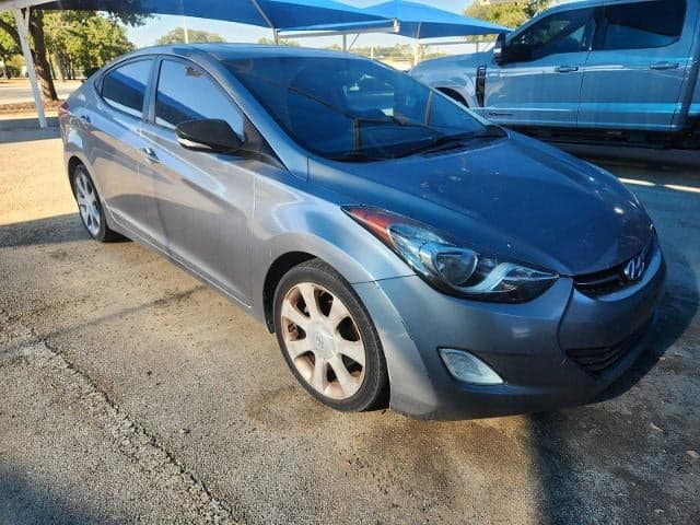 2011 Hyundai Elantra Ltd — photo 1 of 4