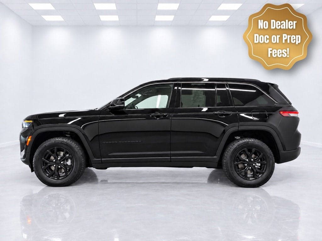 2026 Jeep Grand Cherokee Base — photo 1 of 5