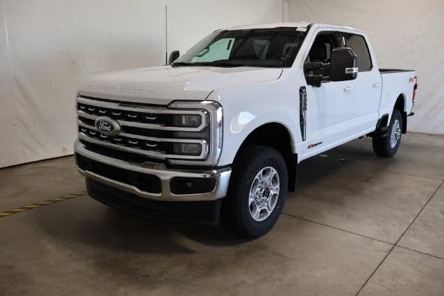 2027 Ford Super Duty F-250 SRW XLT — photo 1 of 5