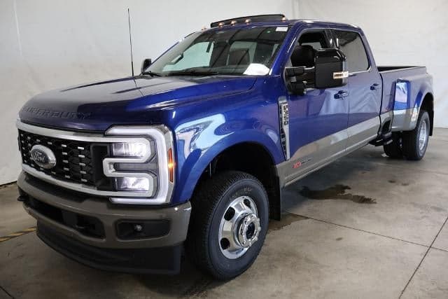 2026 Ford Super Duty F-350 DRW King Ranch — photo 1 of 38