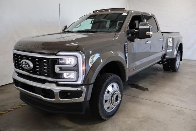 2027 Ford Super Duty F-450 DRW King Ranch — photo 1 of 35