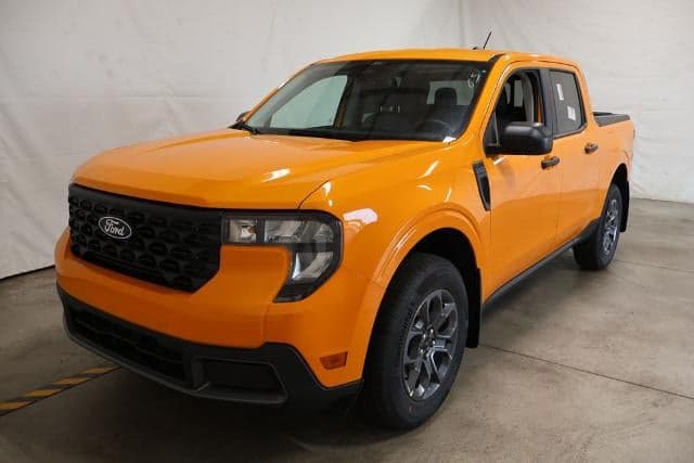 2026 Ford Maverick XLT — photo 1 of 44