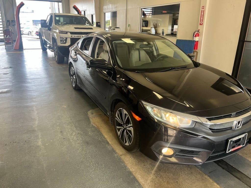 2016 Honda Civic Sedan EX-T — photo 1 of 31