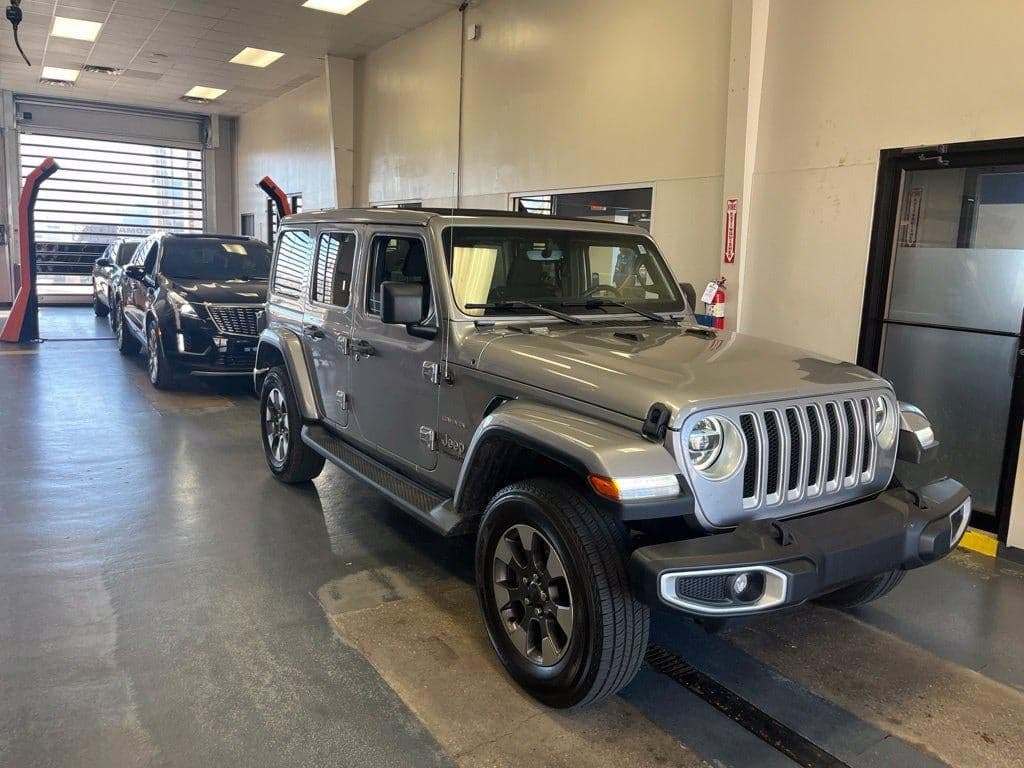 2020 Jeep Wrangler Unlimited Sahara — photo 1 of 29