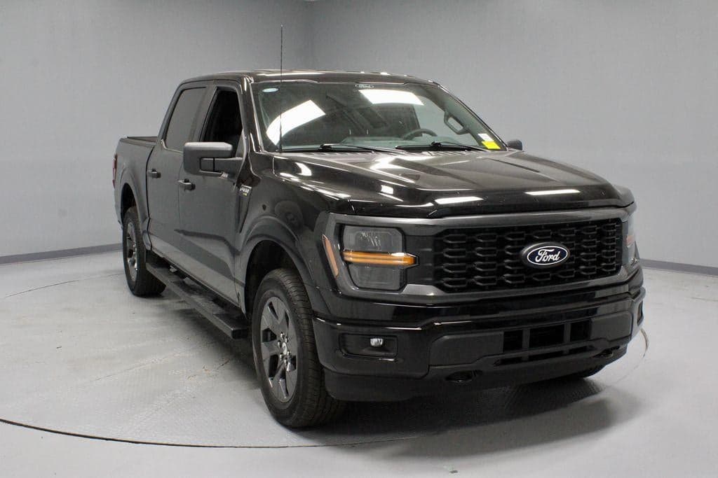 2025 Ford F-150 STX — photo 1 of 24