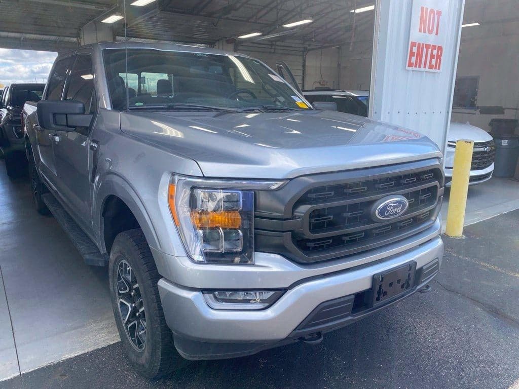 2022 Ford F-150 XLT — photo 1 of 5
