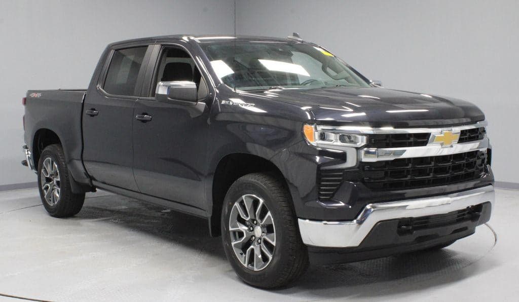 2023 Chevrolet Silverado 1500 LT — photo 1 of 53