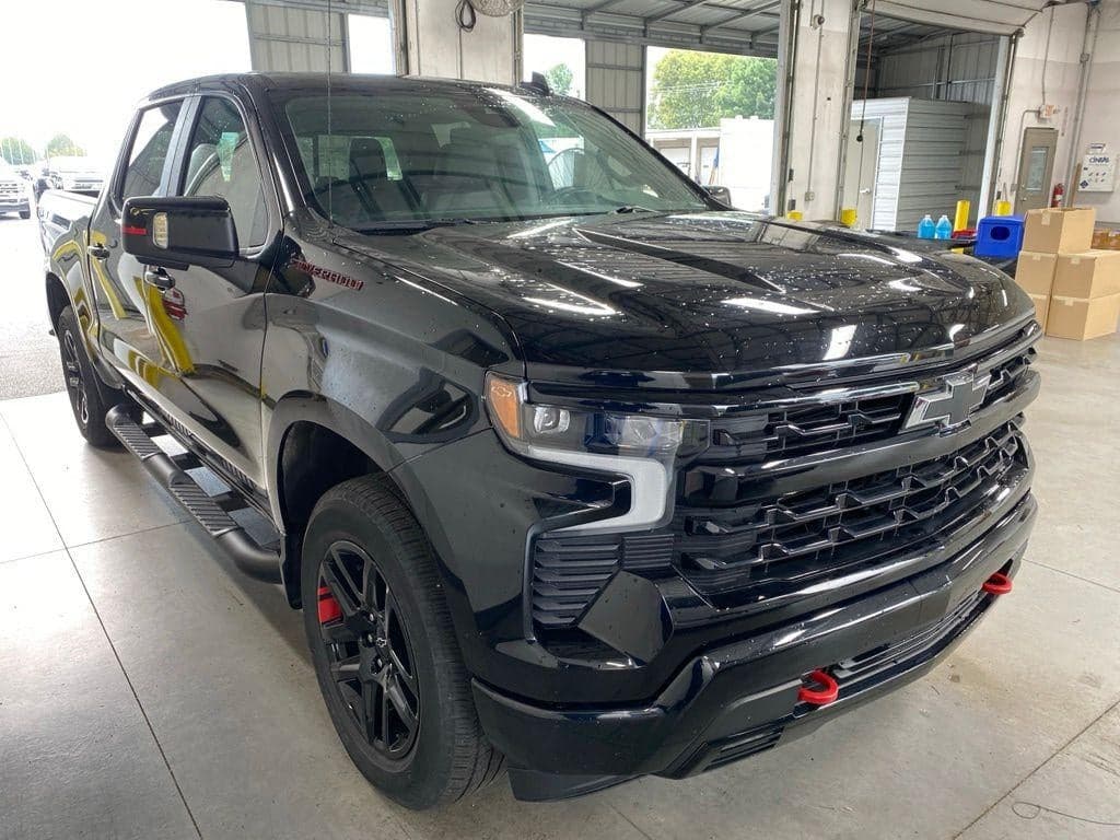 2023 Chevrolet Silverado 1500 RST — photo 1 of 24