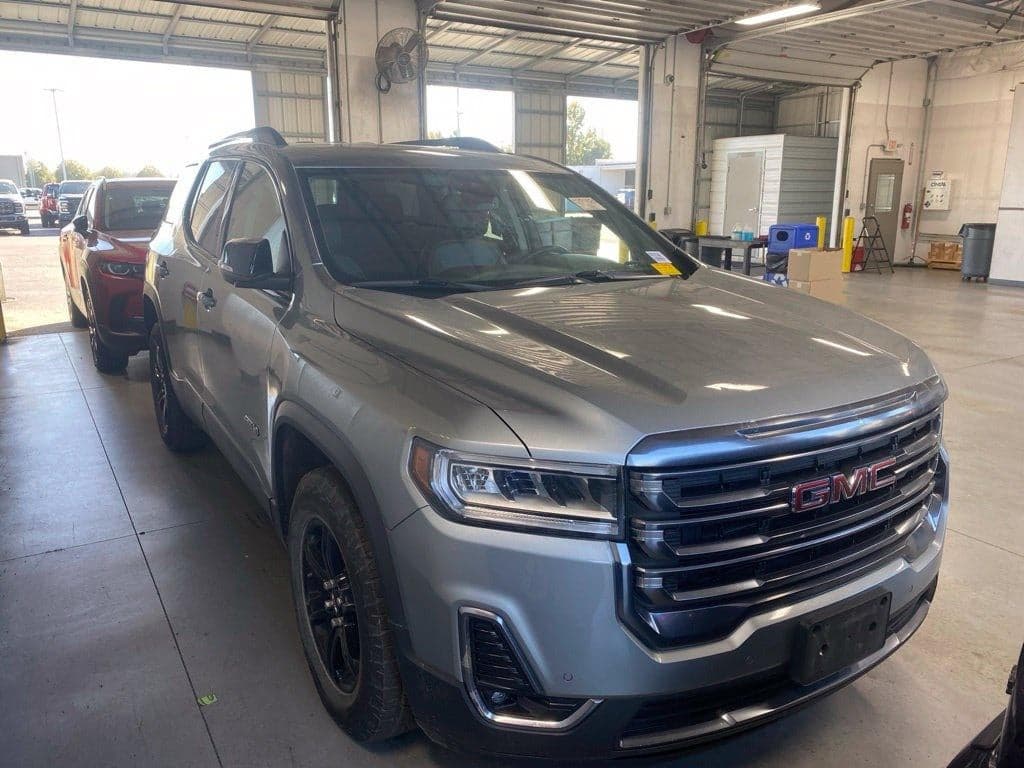2023 GMC Acadia AT4 — photo 1 of 5