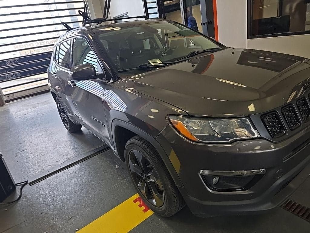 2020 Jeep Compass Altitude — photo 1 of 31