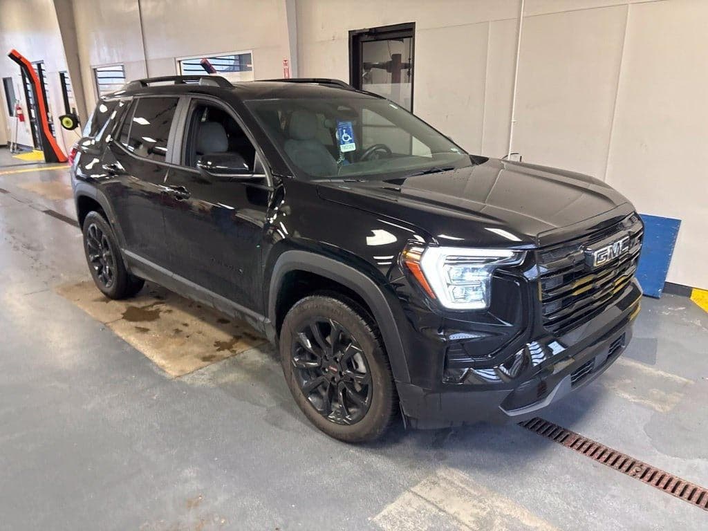 2026 GMC Terrain AWD Elevation — photo 1 of 5