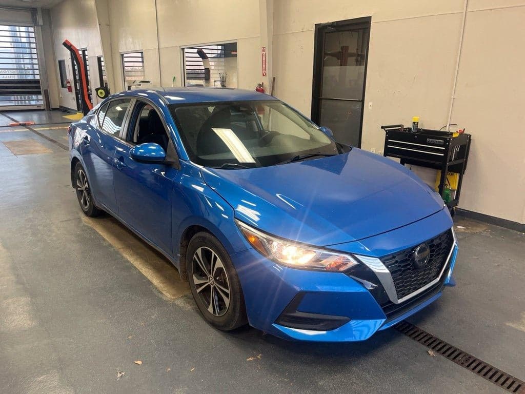 2023 Nissan Sentra SV — photo 1 of 5