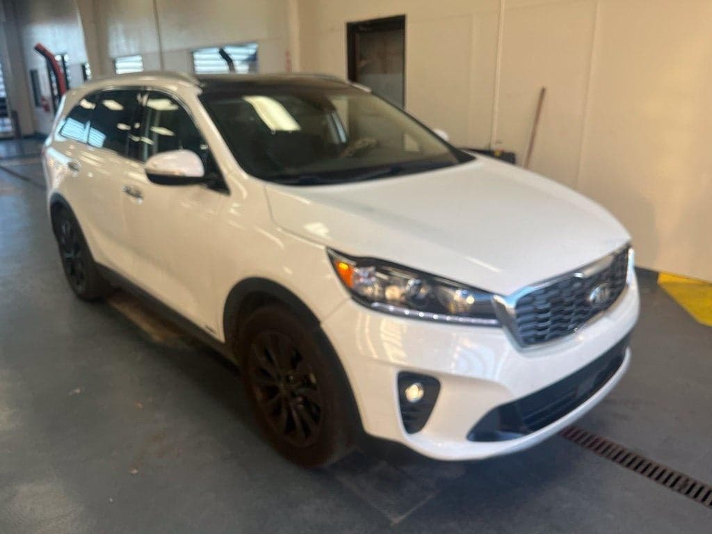 2020 Kia Sorento Base — photo 1 of 5