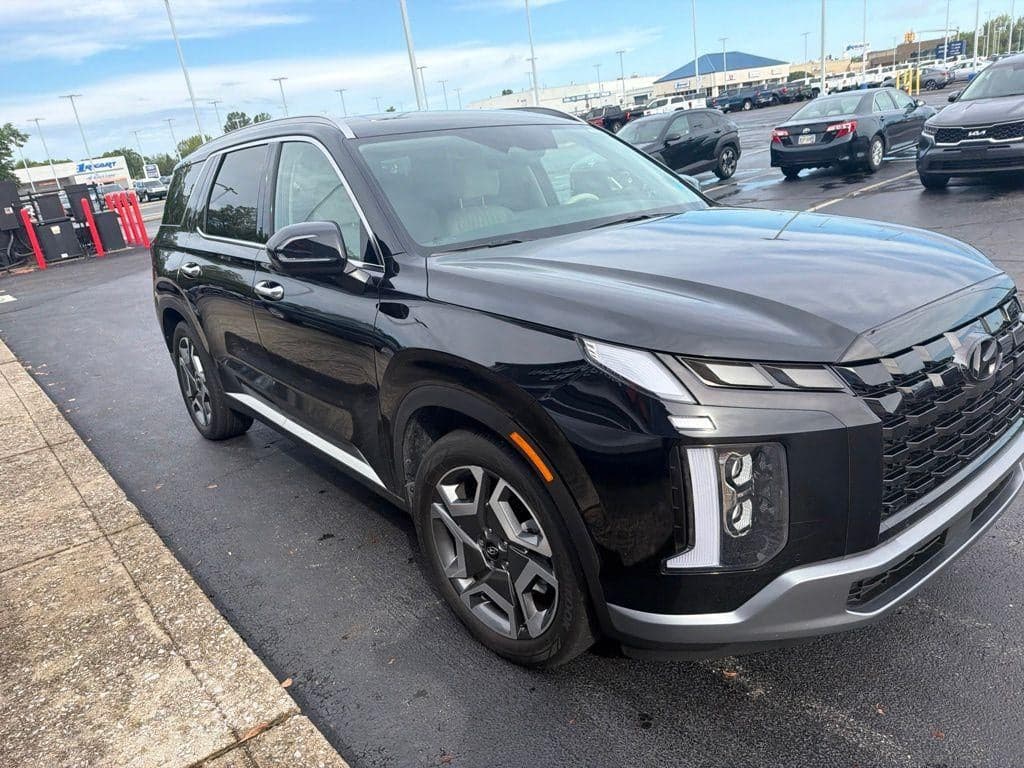 2024 Hyundai Palisade Limited — photo 1 of 30