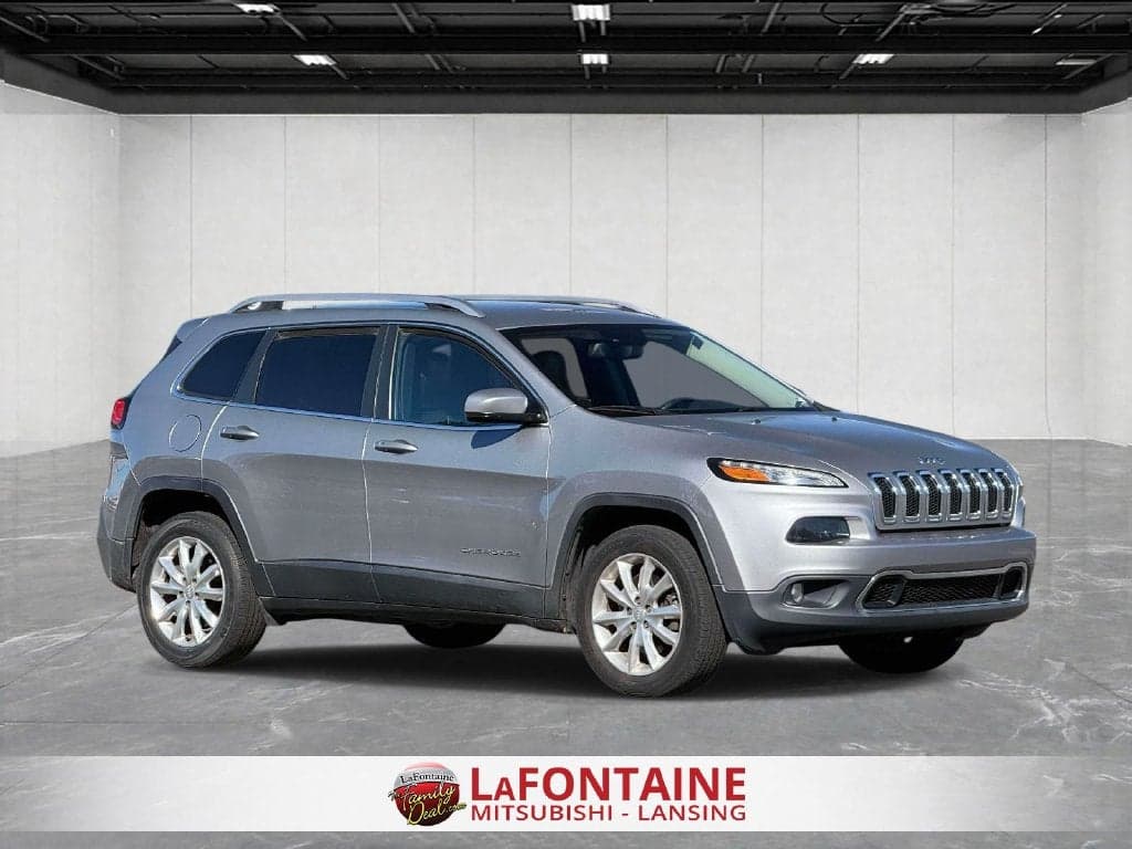2017 Jeep Cherokee Limited — photo 1 of 45