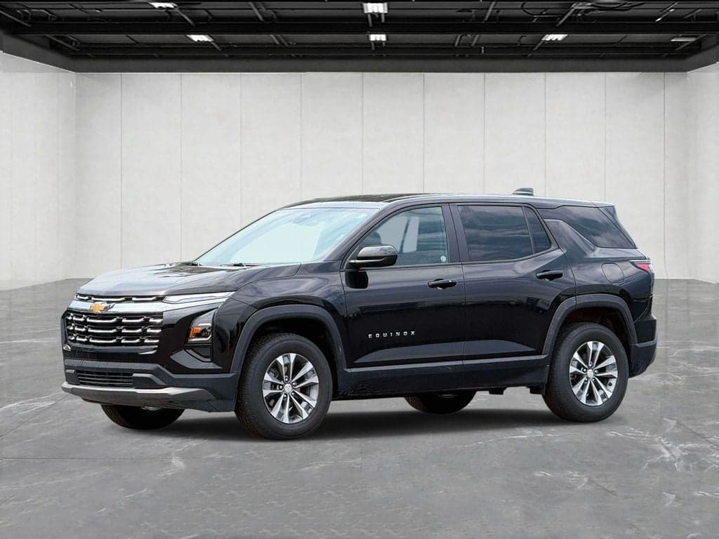 2026 Chevrolet Equinox FWD LT — photo 1 of 5