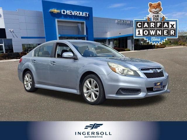 2013 Subaru Legacy 2.5i Premium — photo 1 of 34