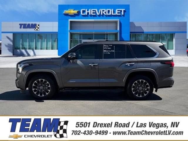 2023 Toyota Sequoia Limited — photo 1 of 7