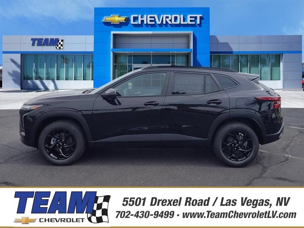 2026 Chevrolet Trax LT — photo 1 of 19