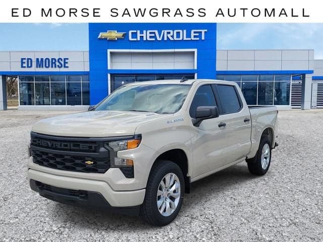 2026 Chevrolet Silverado 1500 Custom — photo 1 of 19