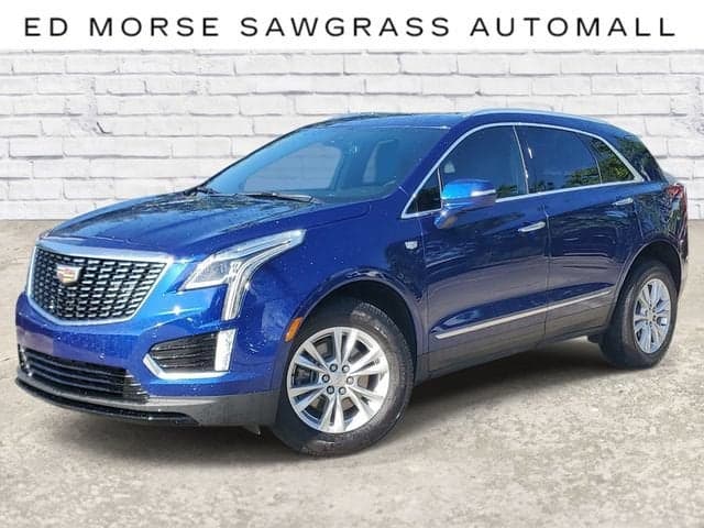 2023 Cadillac XT5 Luxury — photo 1 of 47