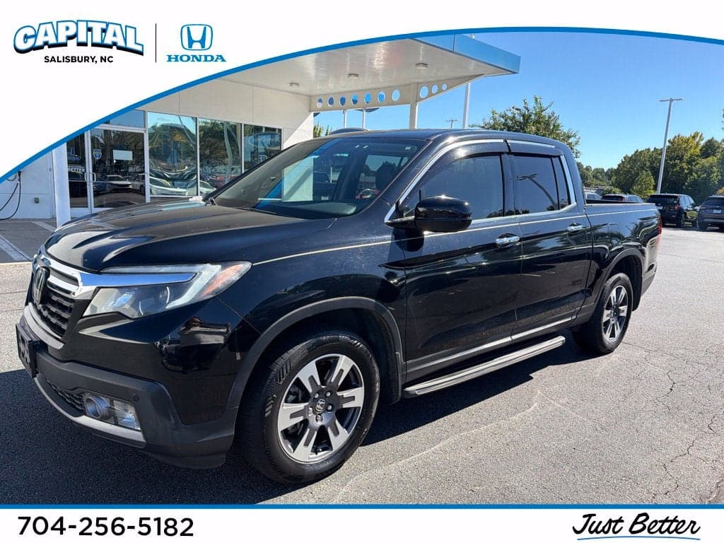 2017 Honda Ridgeline RTL-E — photo 1 of 13