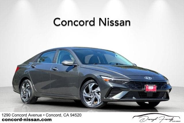 2024 Hyundai Elantra Limited — photo 1 of 5