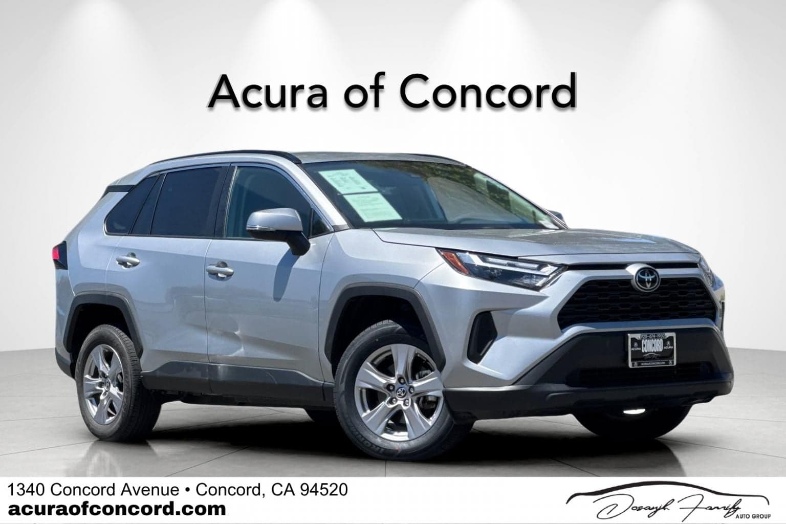2025 Toyota RAV4 XLE — photo 1 of 63