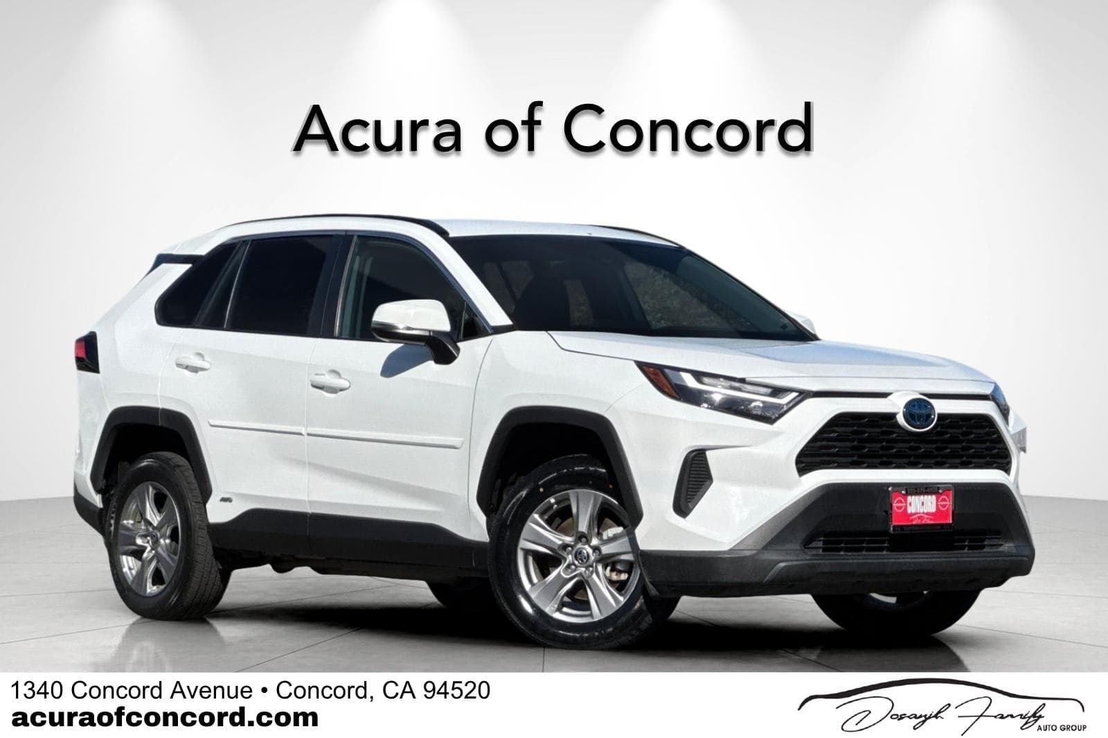 2024 Toyota RAV4 Hybrid LE — photo 1 of 5