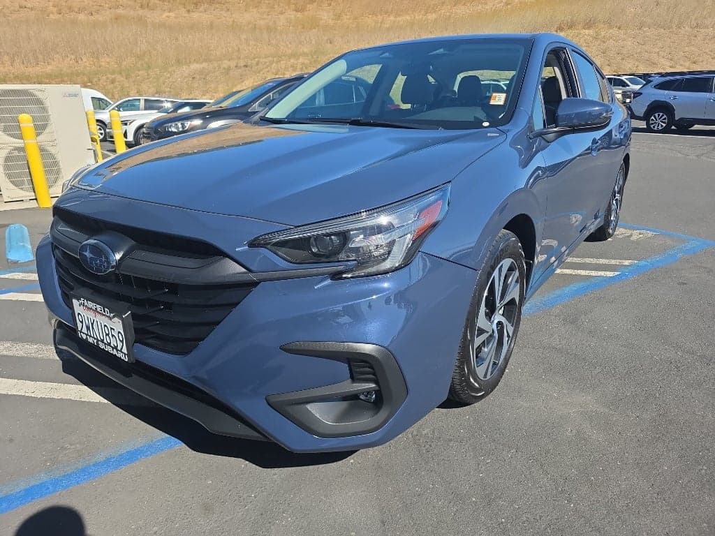 2025 Subaru Legacy Premium — photo 1 of 18