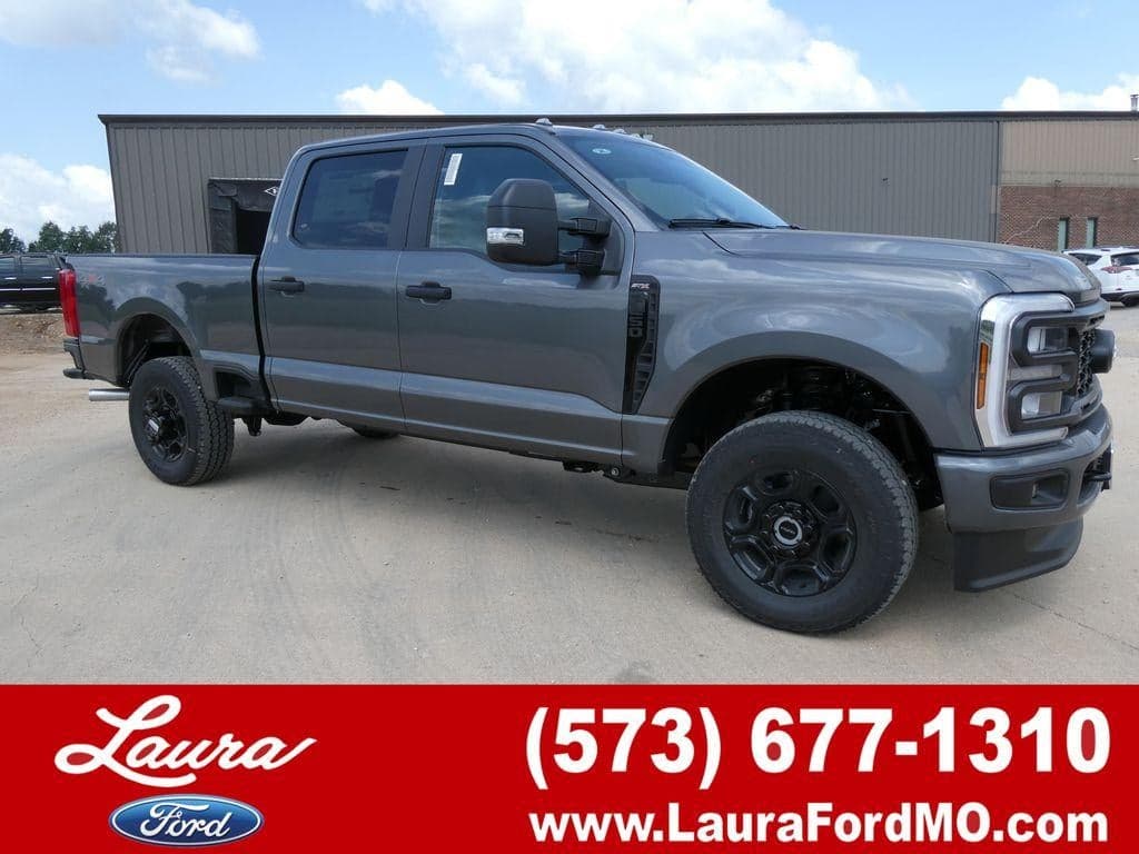 2026 Ford Super Duty F-250 SRW XL 4WD Crew Cab 6.75' Box — photo 1 of 43
