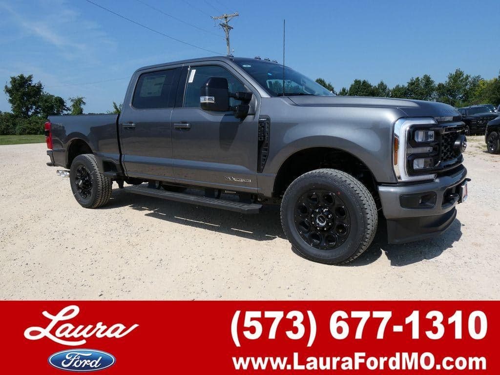 2026 Ford Super Duty F-250 SRW LARIAT 4WD Crew Cab 6.75' Box — photo 1 of 49