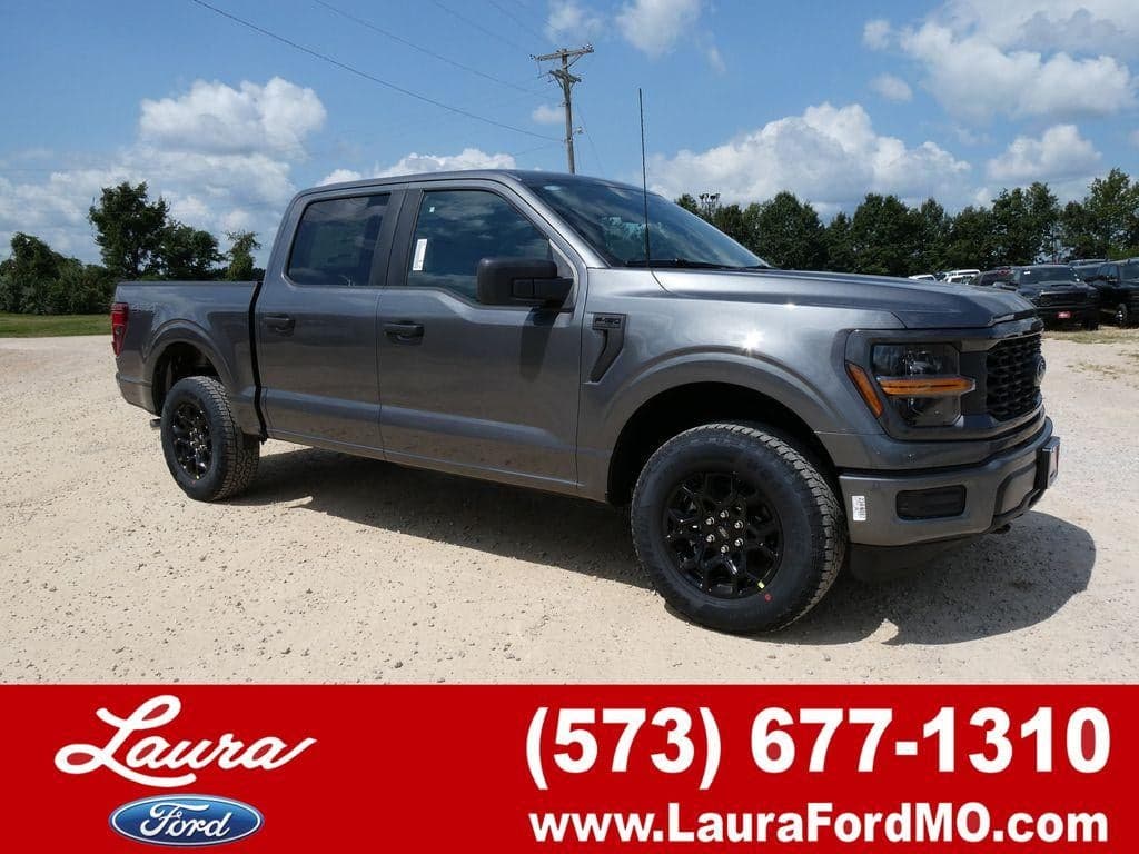 2026 Ford F-150 STX 4WD SuperCrew 5.5' Box — photo 1 of 41