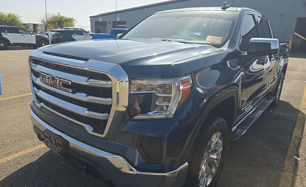 2019 GMC Sierra 1500 SLE — photo 1 of 5
