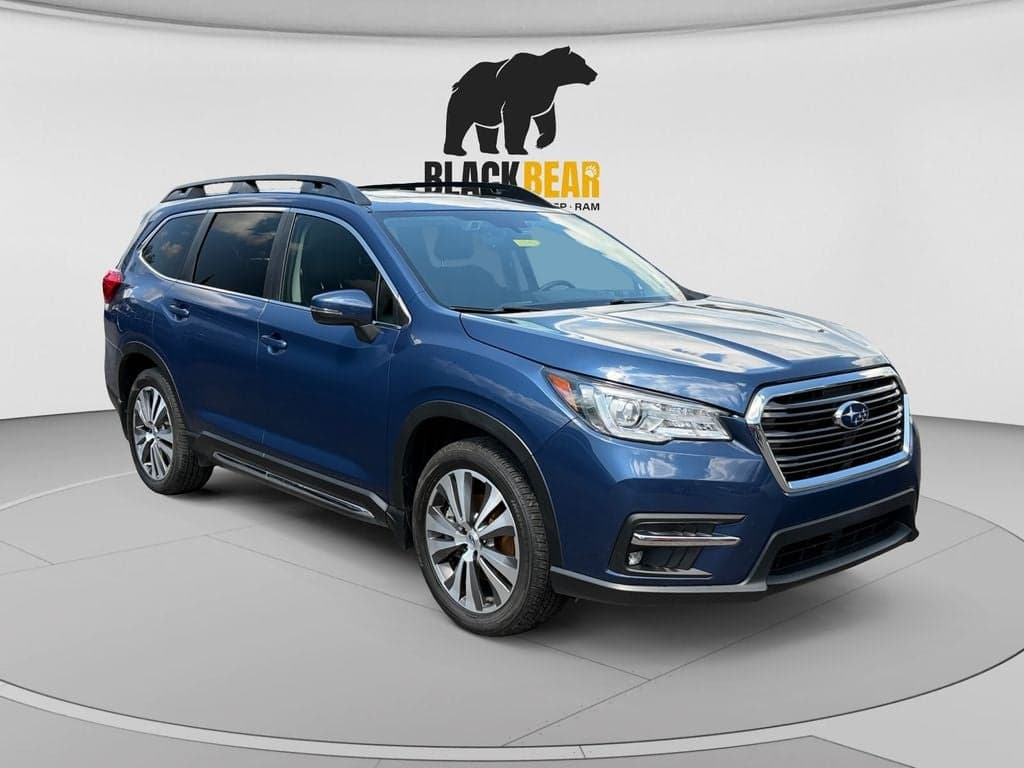 2022 Subaru Ascent Limited — photo 1 of 29
