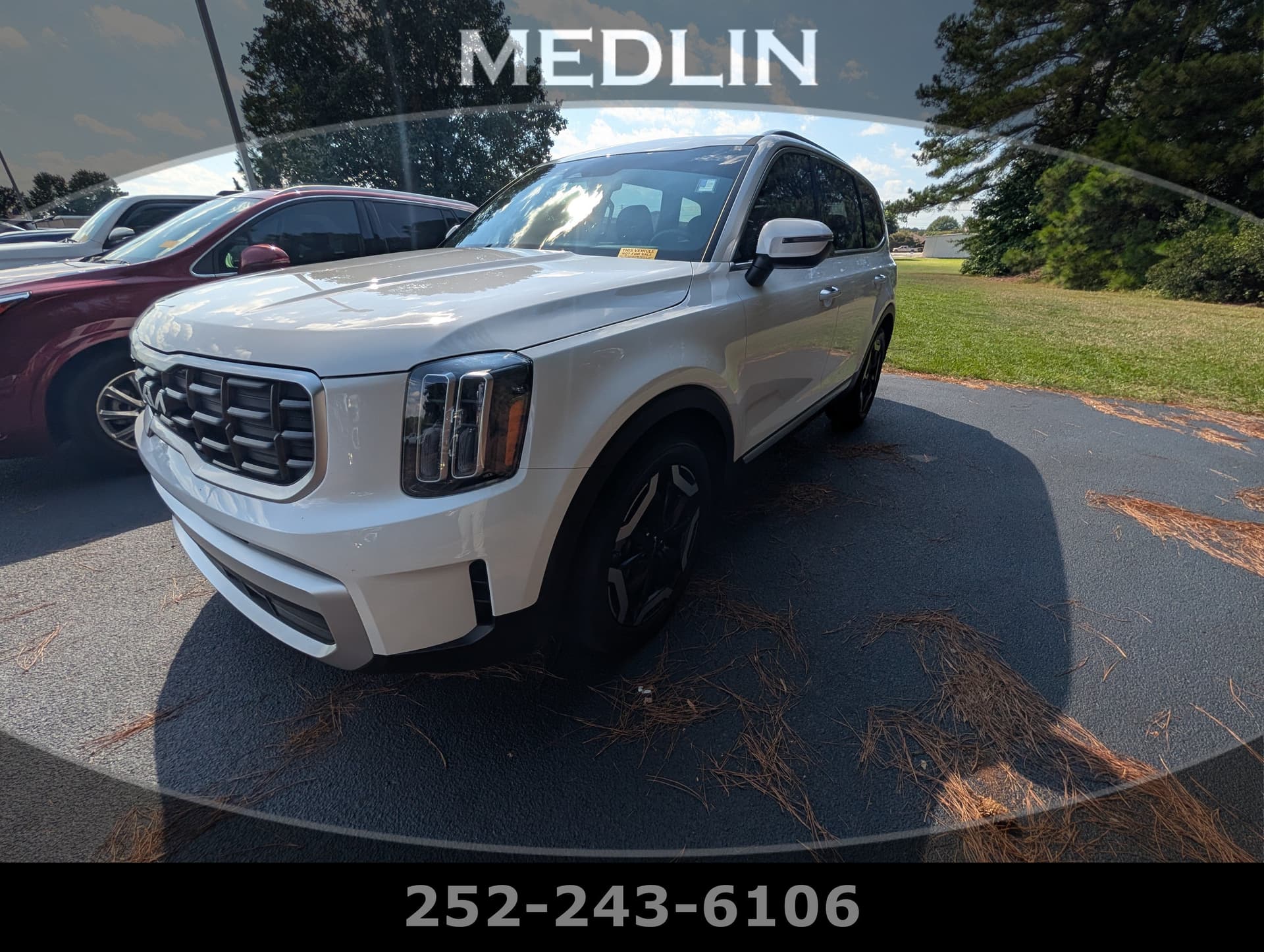 2025 Kia Telluride S — photo 1 of 33