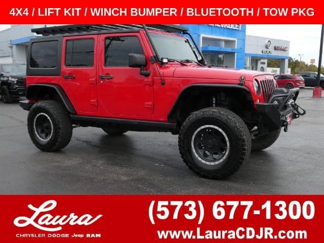 2016 Jeep Wrangler Unlimited Sahara — photo 1 of 5