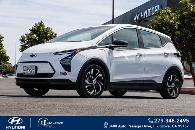 2023 Chevrolet Bolt EV 2LT — photo 1 of 32