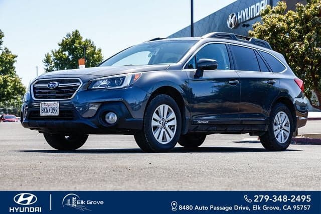 2019 Subaru Outback 2.5i Premium — photo 1 of 33