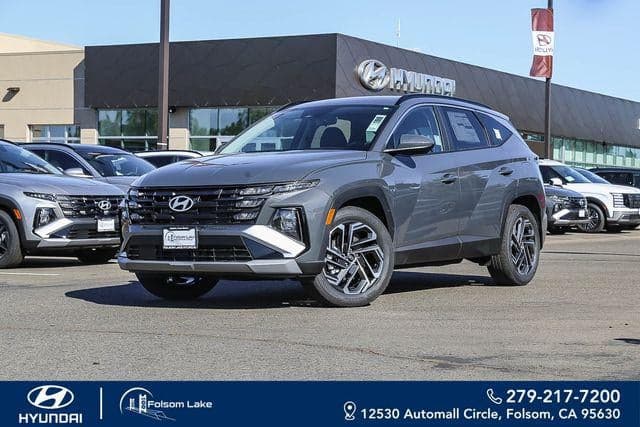 2026 Hyundai Tucson SEL Plus FWD — photo 1 of 42