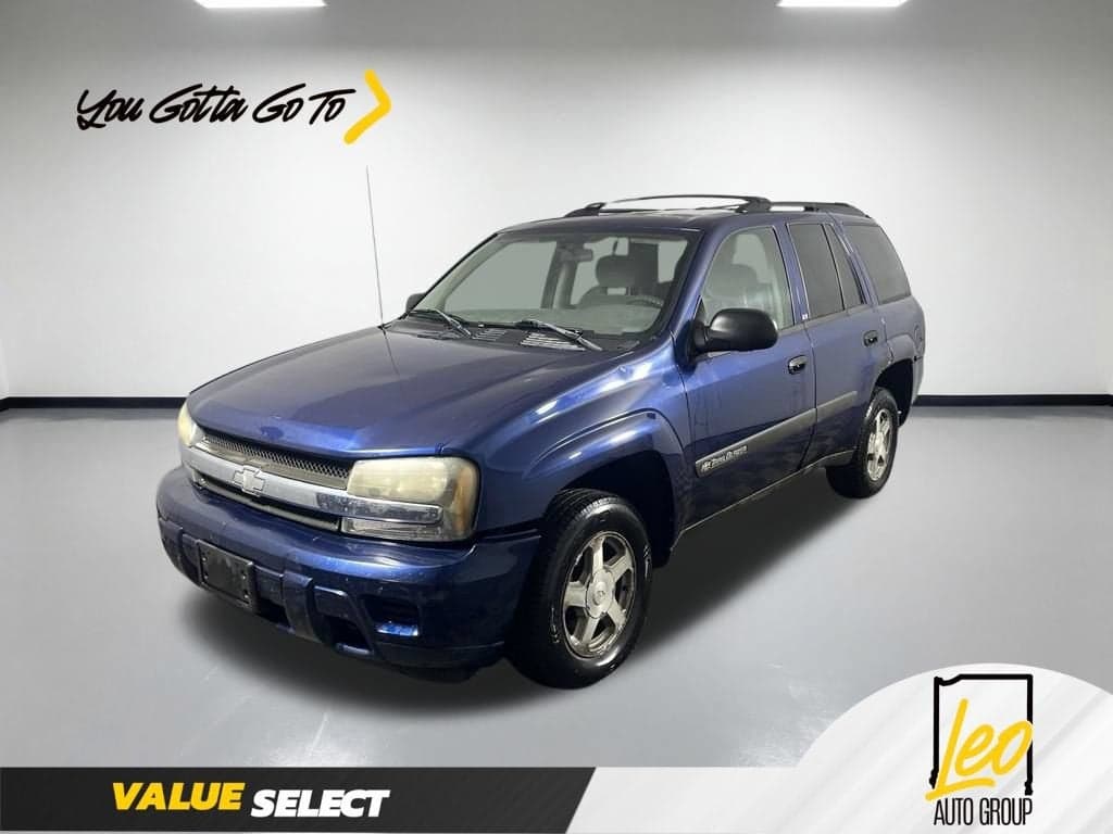 2004 Chevrolet Trailblazer LS — photo 1 of 27