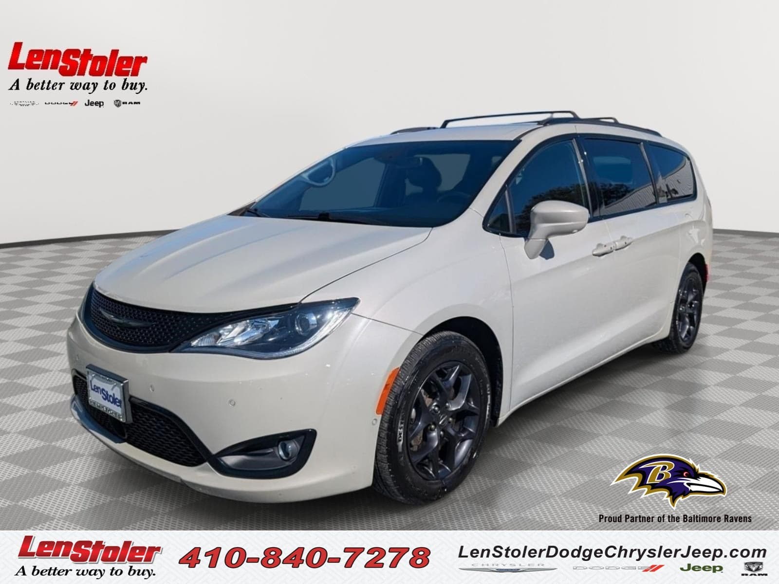 2020 Chrysler Pacifica Touring L Plus — photo 1 of 5