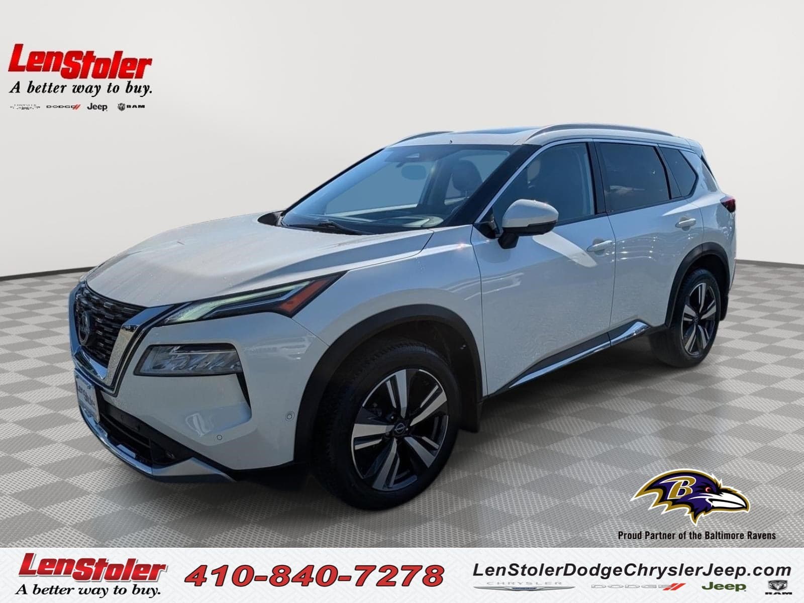 2022 Nissan Rogue Platinum — photo 1 of 43