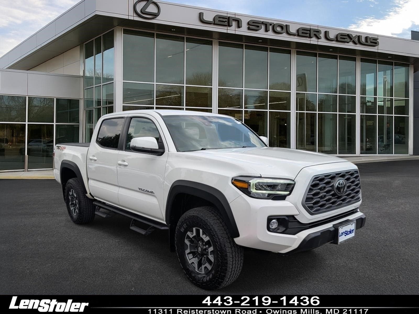2023 Toyota Tacoma 4WD TRD Off Road — photo 1 of 41