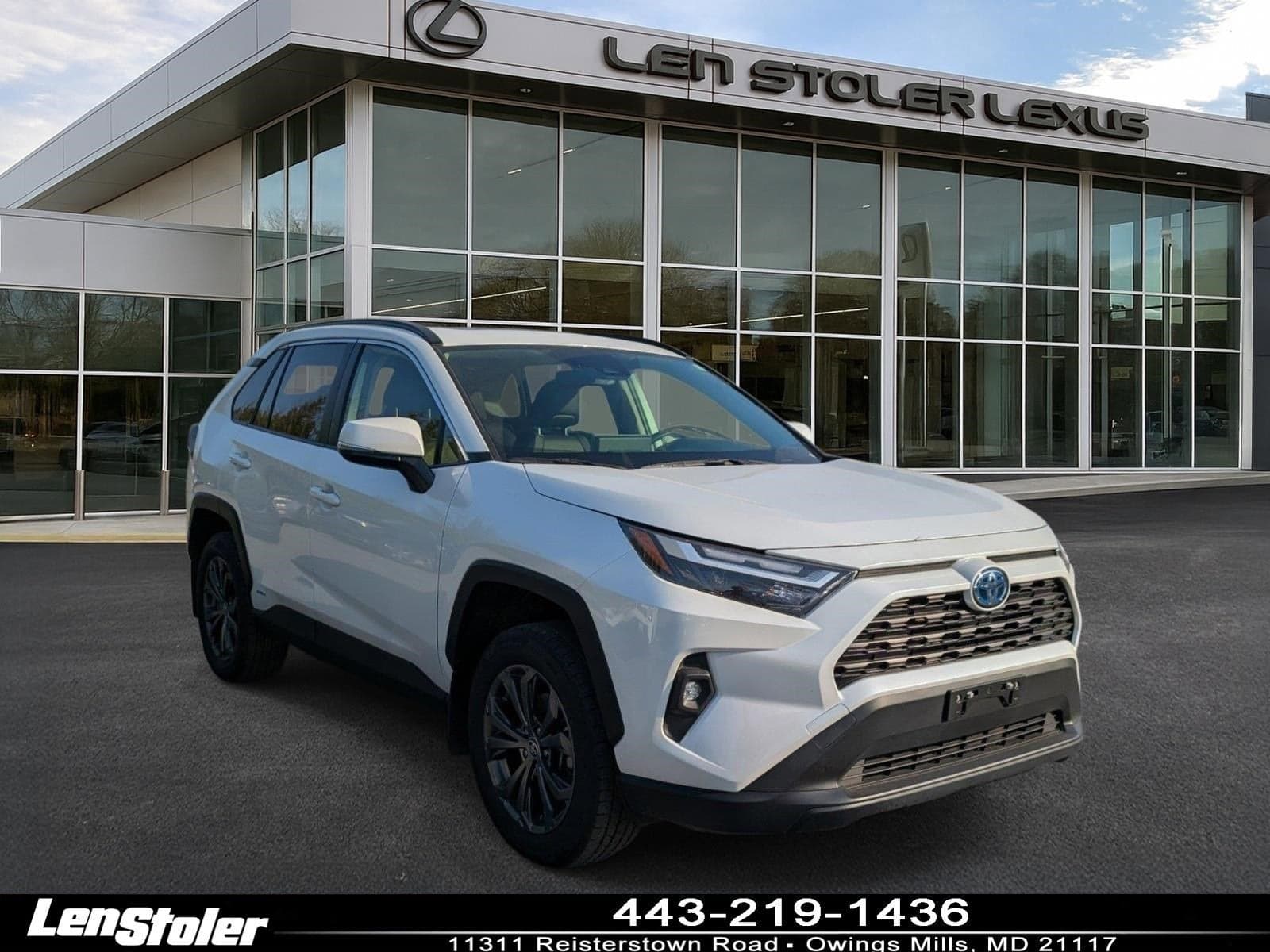 2023 Toyota RAV4 Hybrid XLE Premium — photo 1 of 46