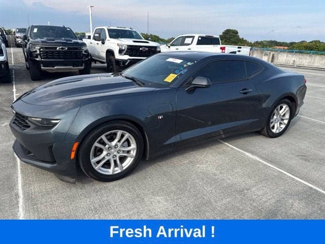 2022 Chevrolet Camaro 1LS — photo 1 of 5